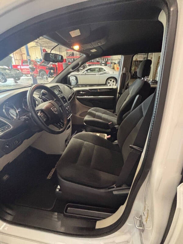 dodge grand caravan 2016 2C4RDGBGXGR363646 image